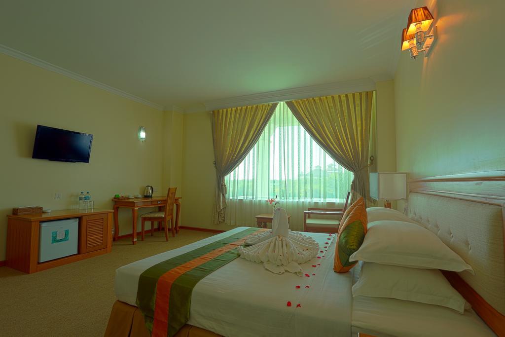 Apex Hotel Naypyidaw Bagian luar foto