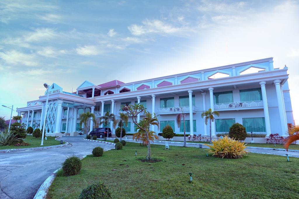 Apex Hotel Naypyidaw Bagian luar foto