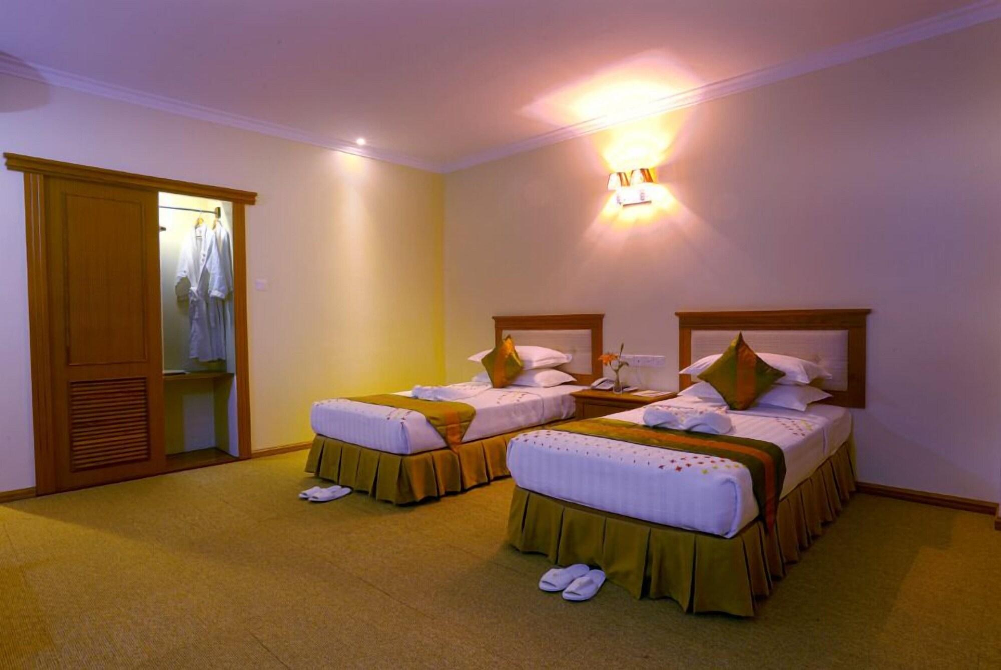 Apex Hotel Naypyidaw Bagian luar foto
