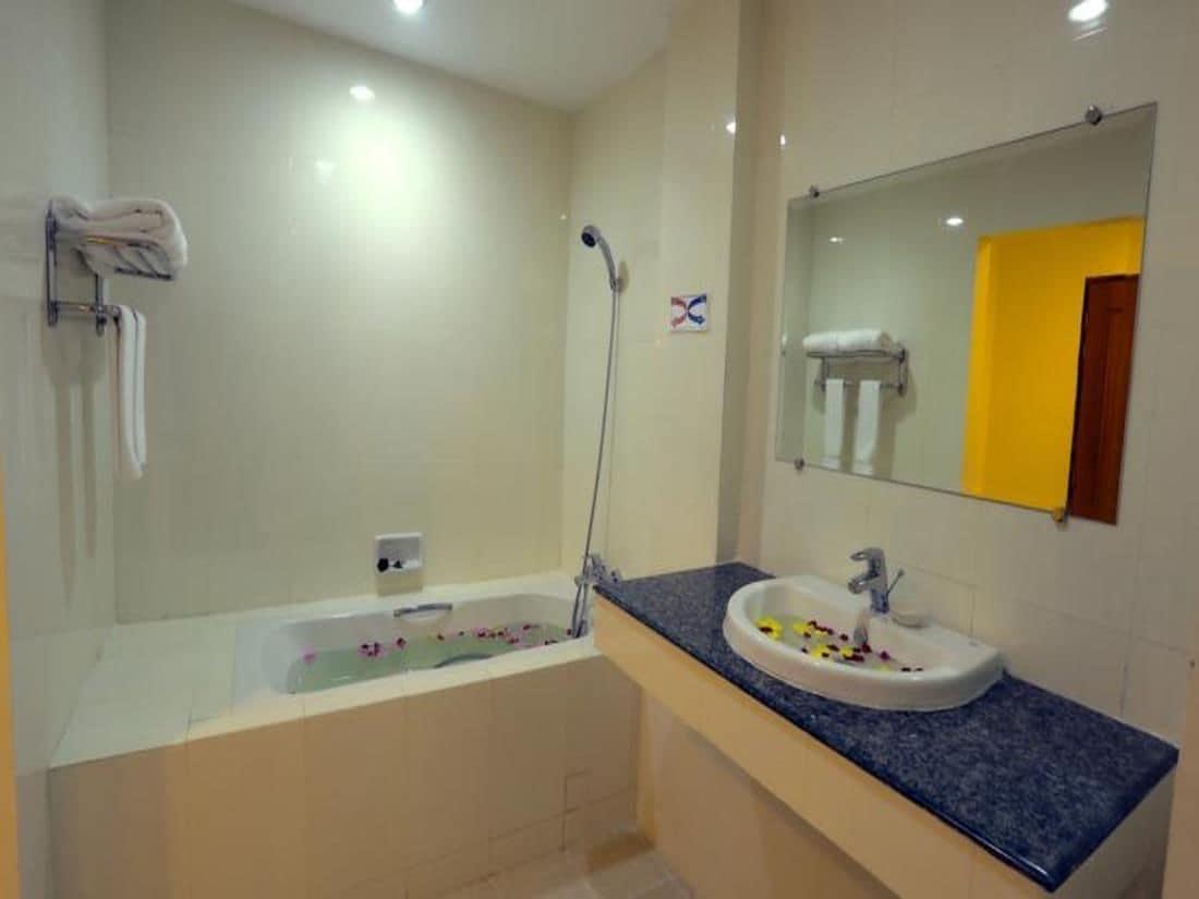 Apex Hotel Naypyidaw Bagian luar foto