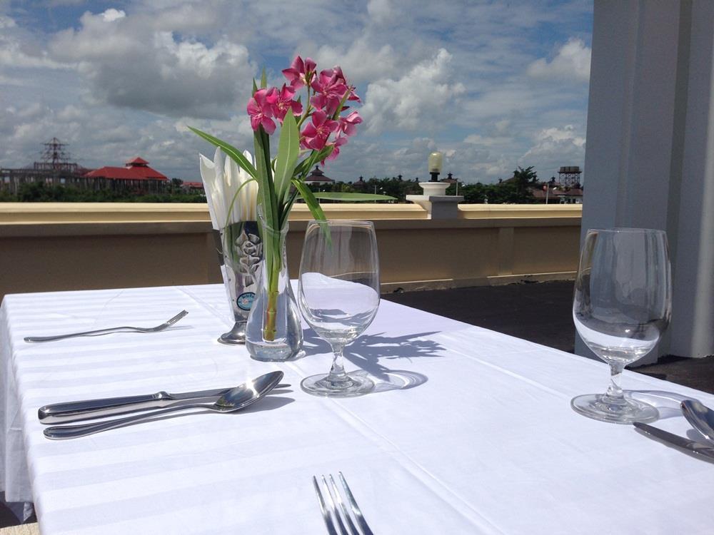 Apex Hotel Naypyidaw Bagian luar foto
